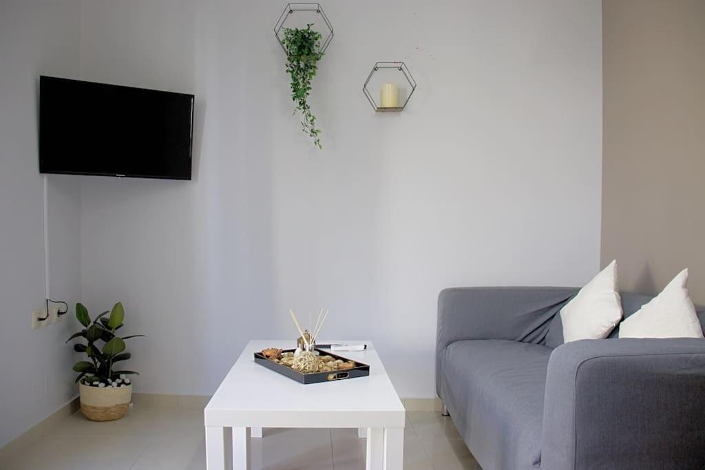 Cozy Apartment In The Heart Of The City 伊拉克利翁 外观 照片